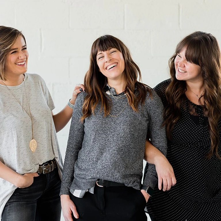 Navigating the Role of a Digital Talent Management Influencer Intern